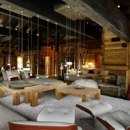 木屋 Luxury With Sauna And Jacuzzi In